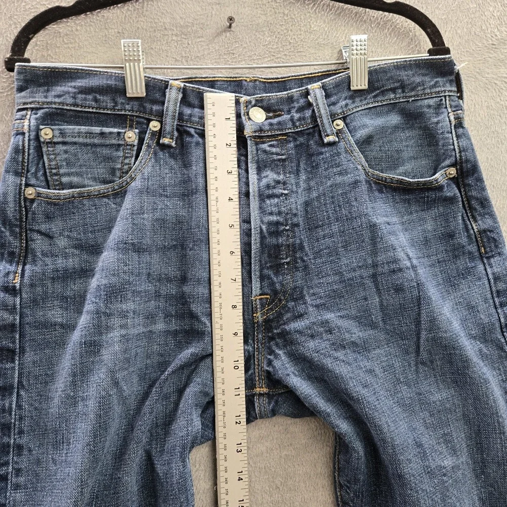 Levis *please carefully